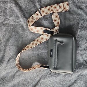 Cocopup crossbody bag